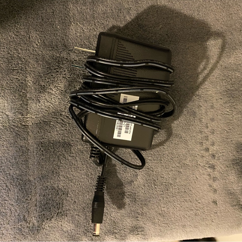 NetGear AC1600 Wi-fi Cable Modem Router (Model C6250) - Picture 10 of 11